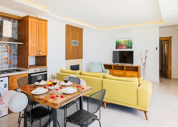 Secluded Sea-view Family Escape Bella 3 Lale Villa