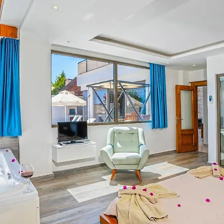 Secluded Sea-view Family Escape Bella 3 Lale Villa *