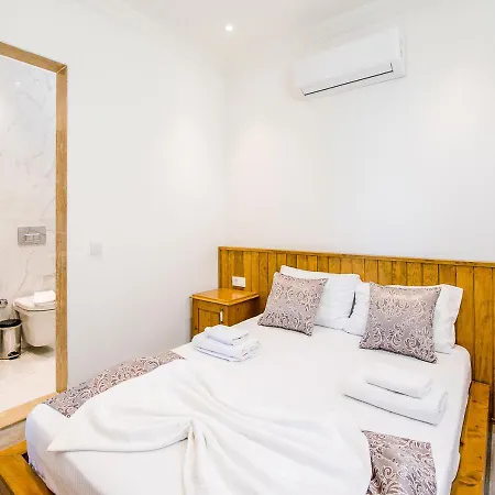 Secluded Sea-view Family Escape Bella 3 Lale Villa *