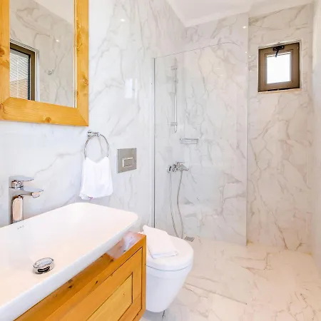 Secluded Sea-view Family Escape Bella 3 Lale
